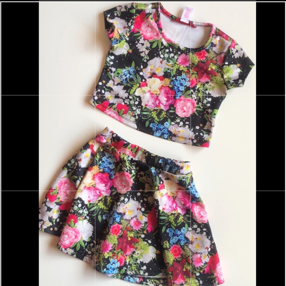 2 piece set Matching Skirt and top